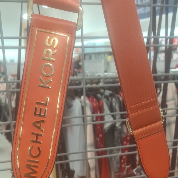 Bolso bandolera MICHAEL KORS Jet Set Dije Grande Este Oeste en naranja - Picture 2 of 4